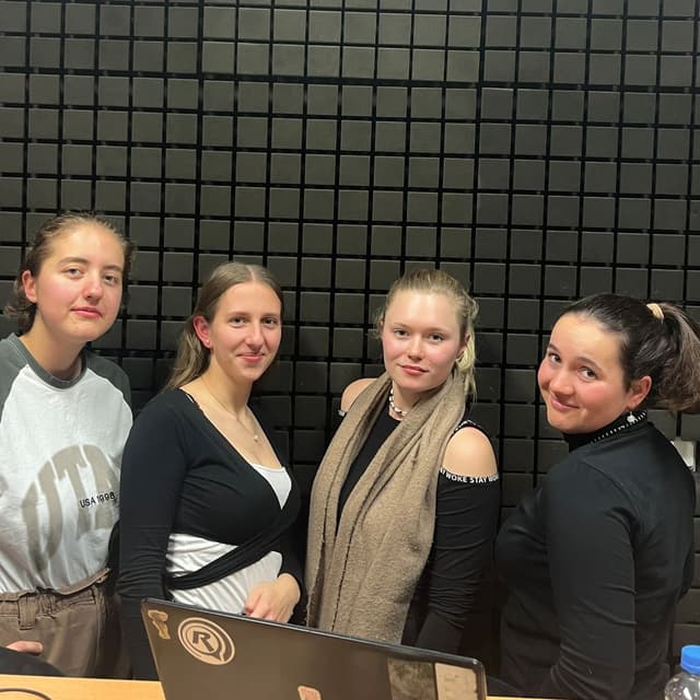 RAPID QUESTIONS: Tajný host No. 2